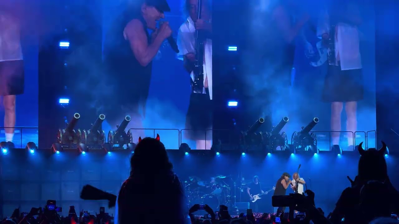 ACDC - For those about to rock live in São Paulo - 28/02/2026 - Morumbis - Power Up Tour 
