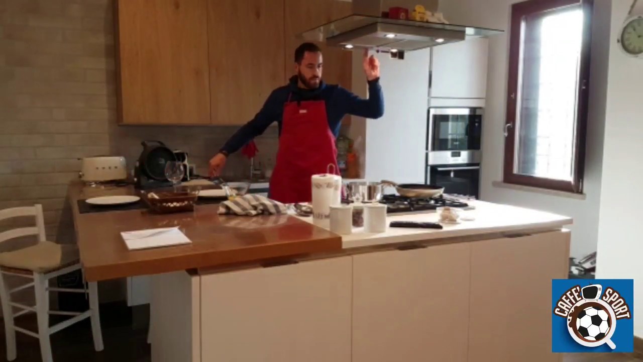 PAOLO QUONDAM SALUTA MARCO SABATINI IL MISTERCHEF DI NARNI