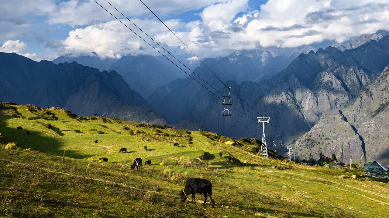 AULI ROPEWAY and SKI CHAIR LIFT ( With Prices, Timings, etc ) || A Detailed Guide (in 1440p)