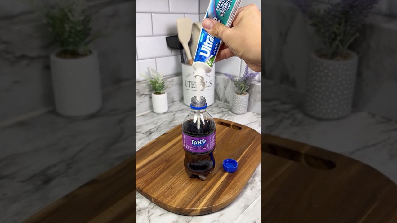 Burnt Pot? This Takes 2 Minutes #cleaning #satisfying