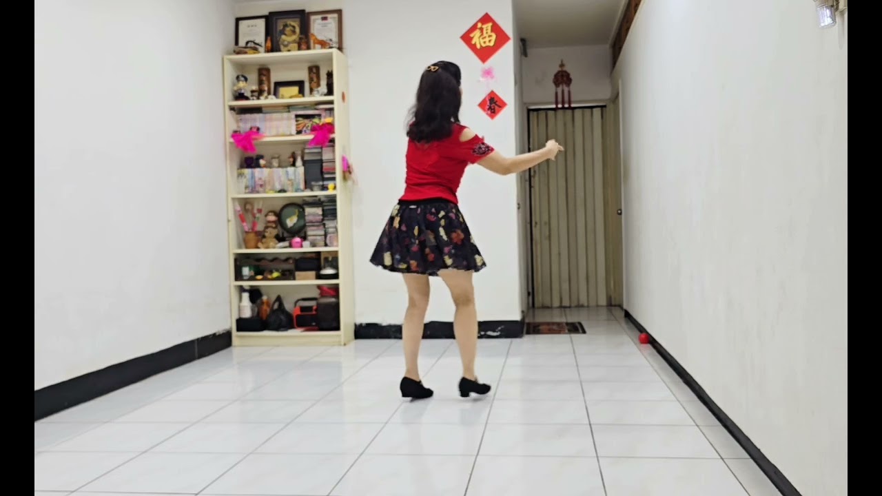 此情永在-蔣雪櫻 主唱。    黃淑琴 老師編舞。                    邱招英 老師示範