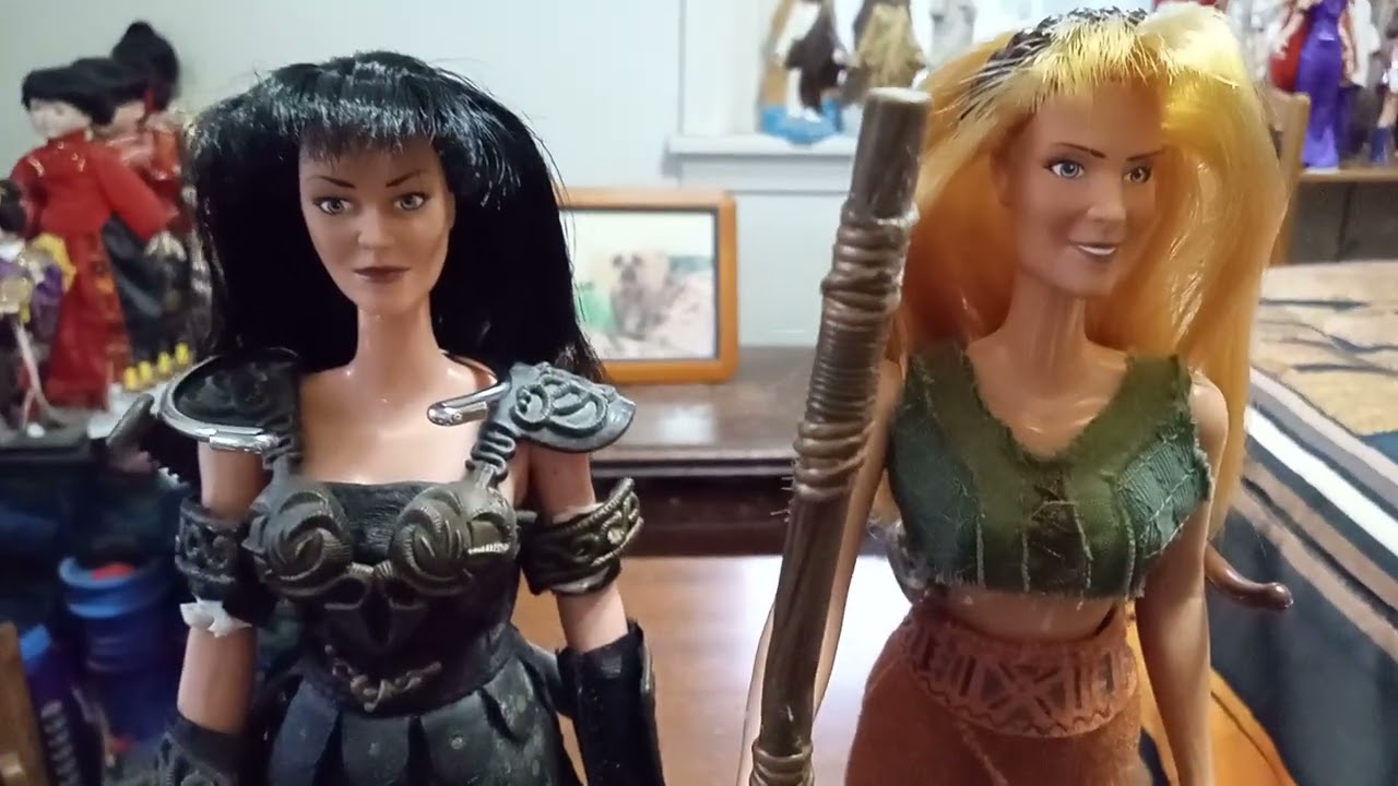XENA AND GABRIELE GOT CLEOPATRA 2525 BOXSET