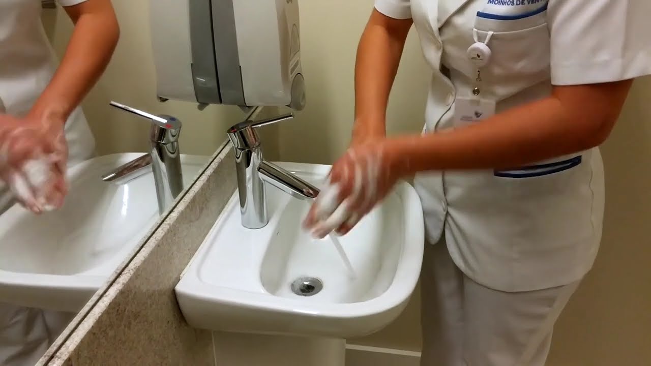 Como lavar as mãos - Higienização - Hospital Moinhos de Vento
