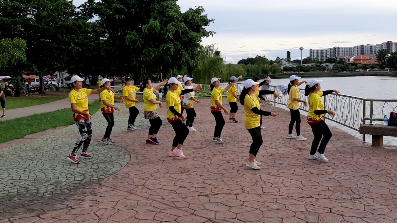 ผาน้ำย้อย / Line Dance / By Dao