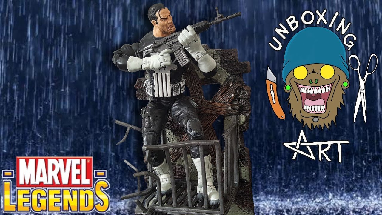 Распаковка и обзор фигурки Карателя из четвертой серии Marvel Legends от Toy Biz.