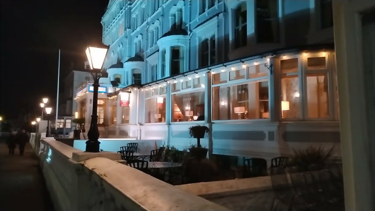 Llandudno (Spoons Walk🍺) St Views 2021