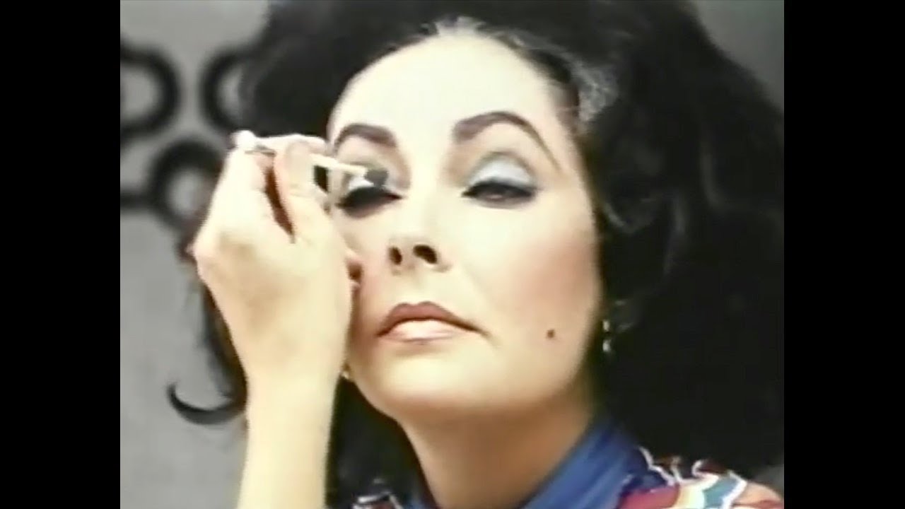 Elizabeth Taylor | Make-up Scene | 1974 | Identikit (The Driver's Seat)
