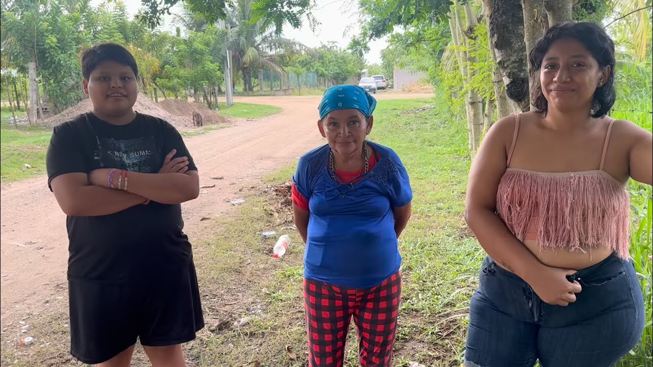 Mauda ya llevo varios Meses que No le doy Canecha a Maco..😂😂