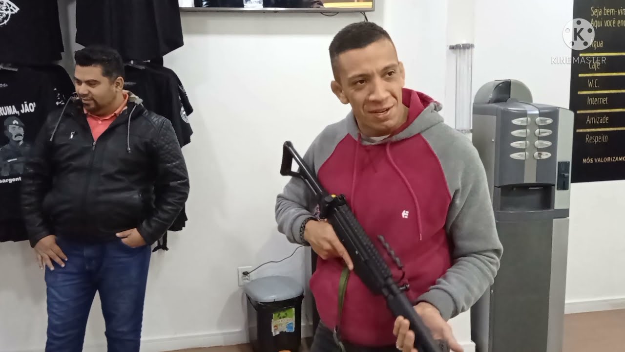Desafio do Tiro: Pazzini desafiou o Cabo Prado e olha no que deu