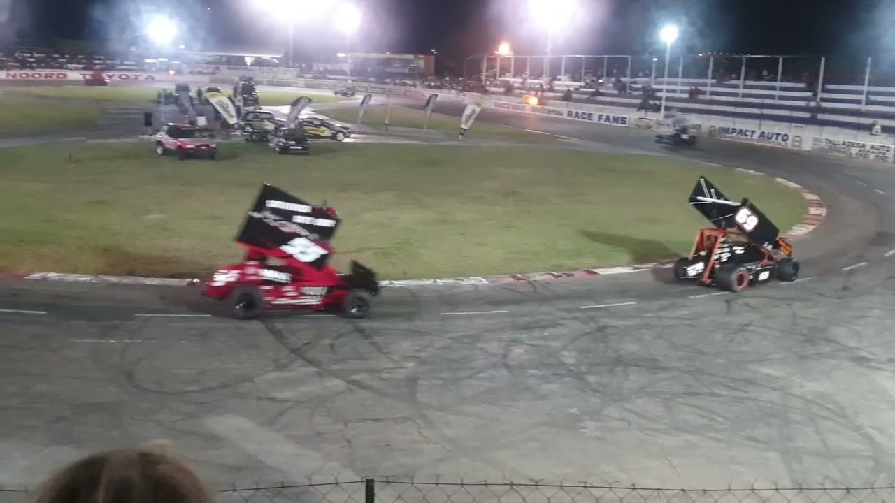 Mahem Raceway sprirt cars heat 2