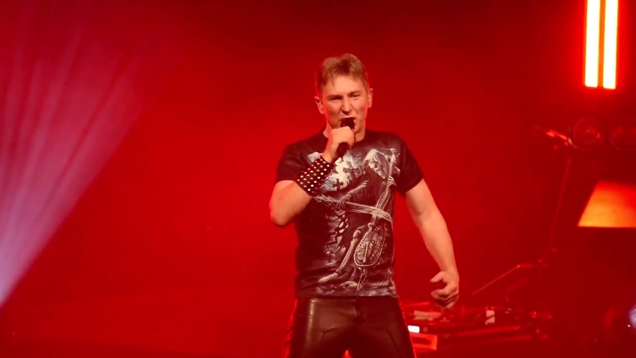 HELLMUT LOTTI , Que je t'aime, Kursaal Oostende, 24 11 2023