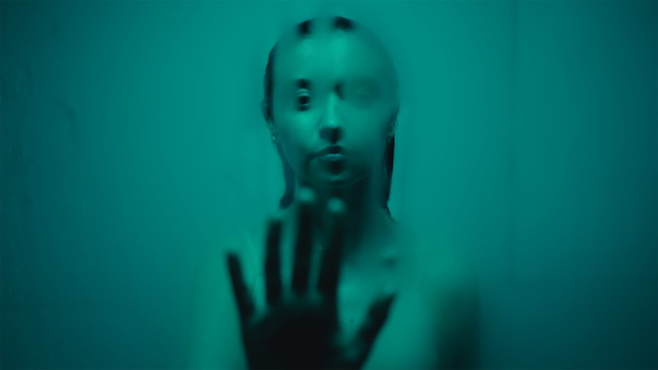 THIA VITTEK - girl next door |Official Video|