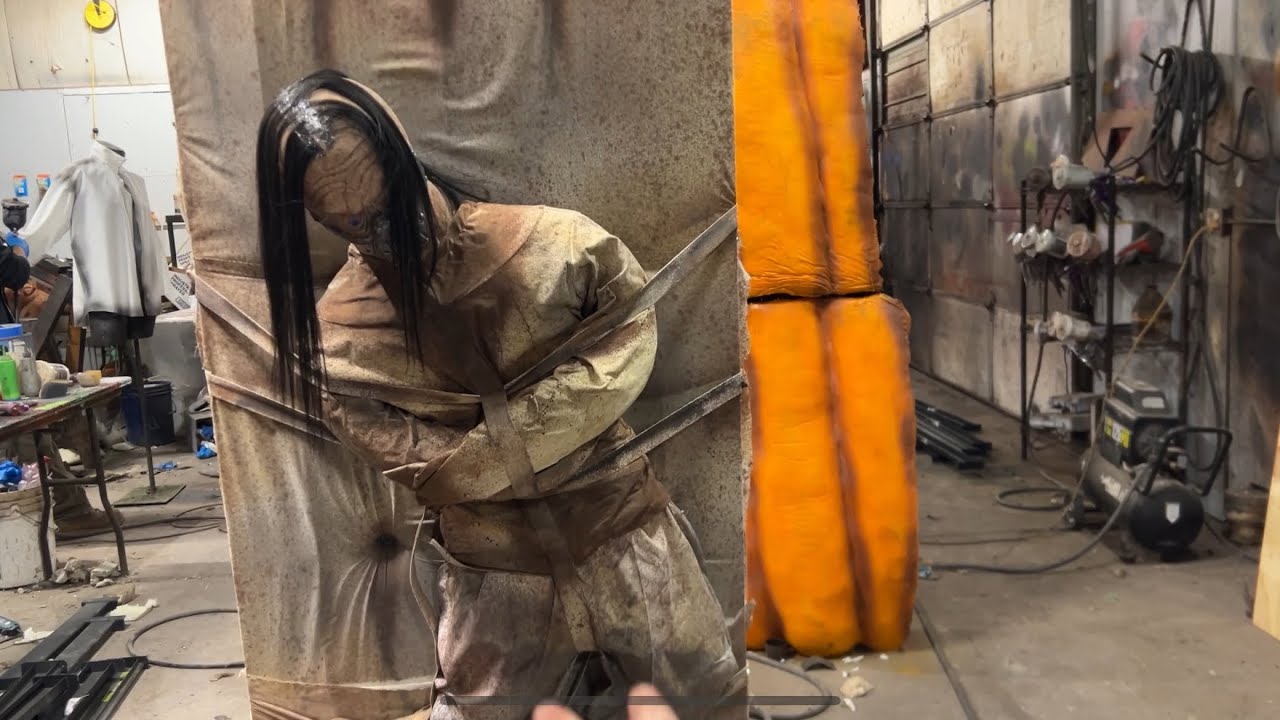 Building Animatronics for Haunted Houses! Transworld Halloween Show 2024 - Our Best Props Yet!