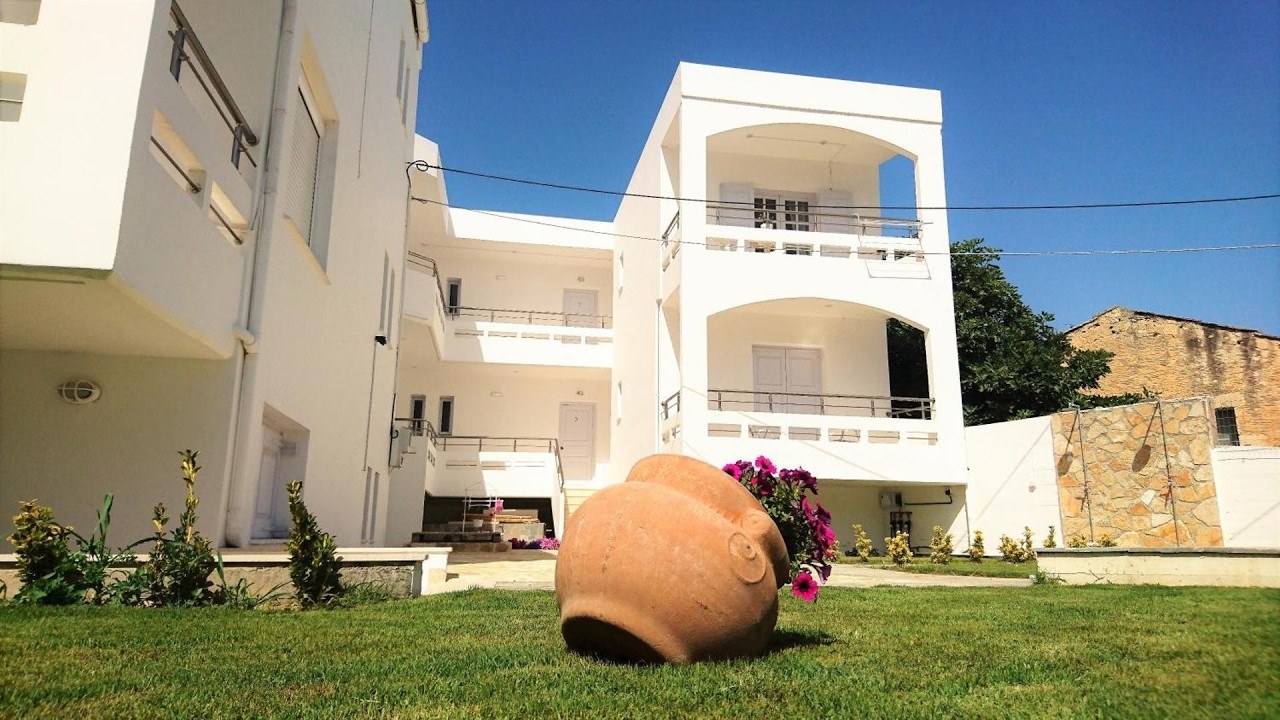 Crown Apartments | Crete Island, Greece | Hotel Review 🌟