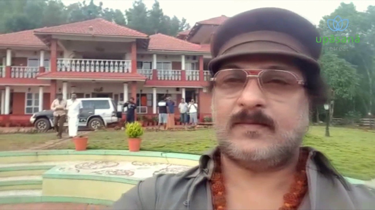 Crazy Star V. Ravichandran at Upasana