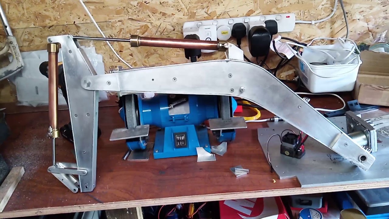 Homemade hydraulic RC excavator cat 390 metal