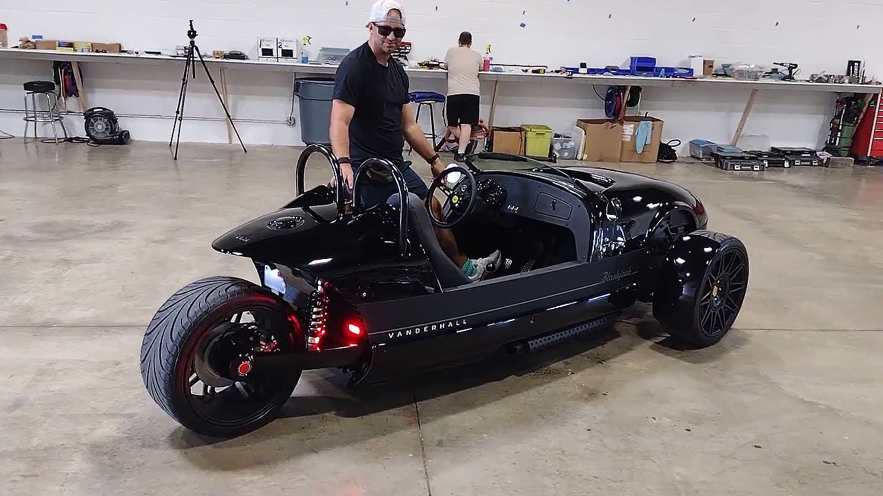 2021 Vanderhall Venice Blackjack - Extra LED DRLs, Brake and Signal Lights Install