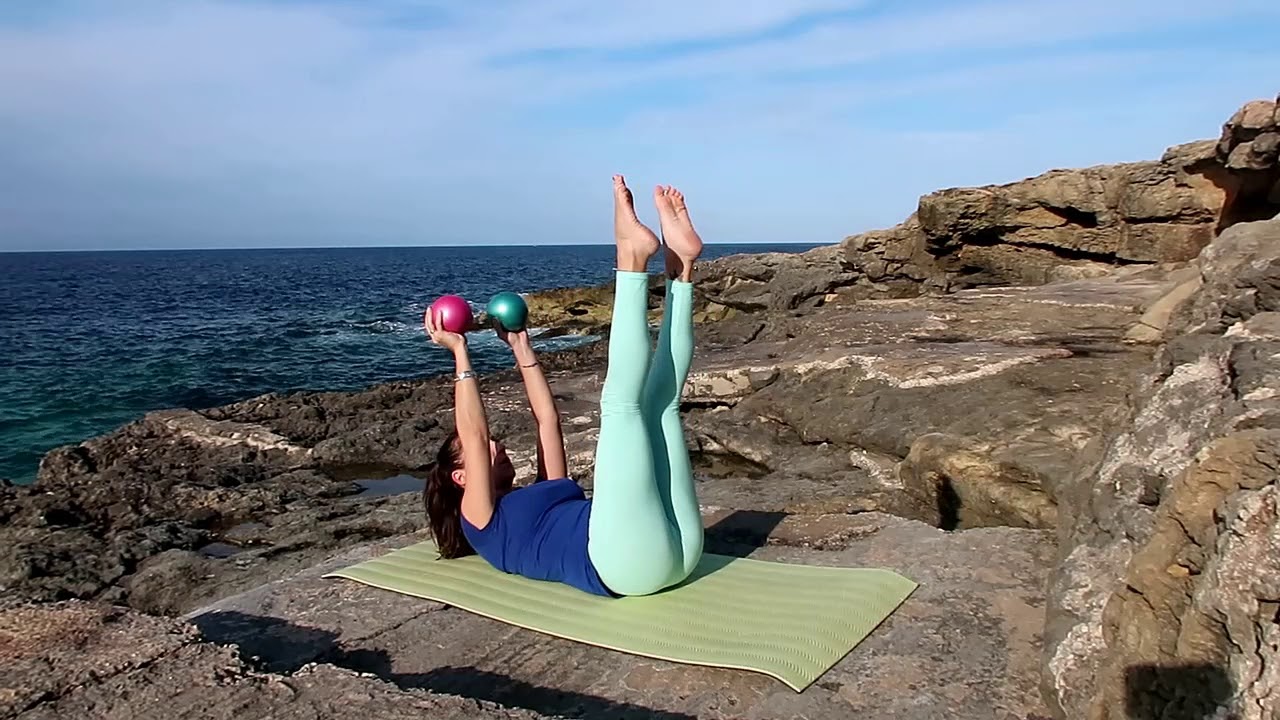 ABS ON FIRE | Toning ball Pilates workout | 15 MIN FOR A NEW BODY |