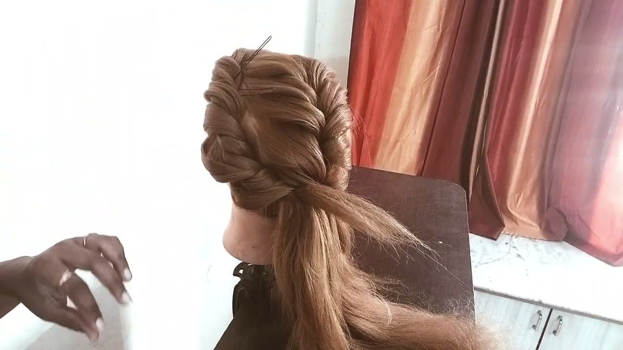 ✨ “Twist it. Pull it. Style it.”