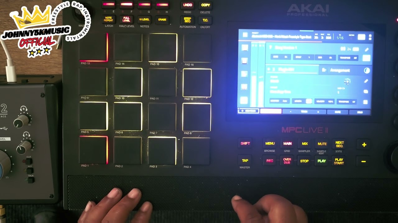 Indoor BoomBap Beat Creation w/ MPC Live 2 #rapbeat #hiphopbeats #typebeat