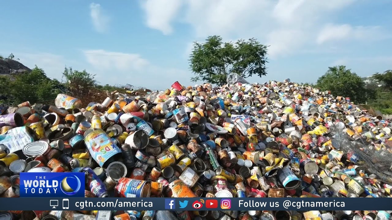 Mexican workers find a livelihood in recycling