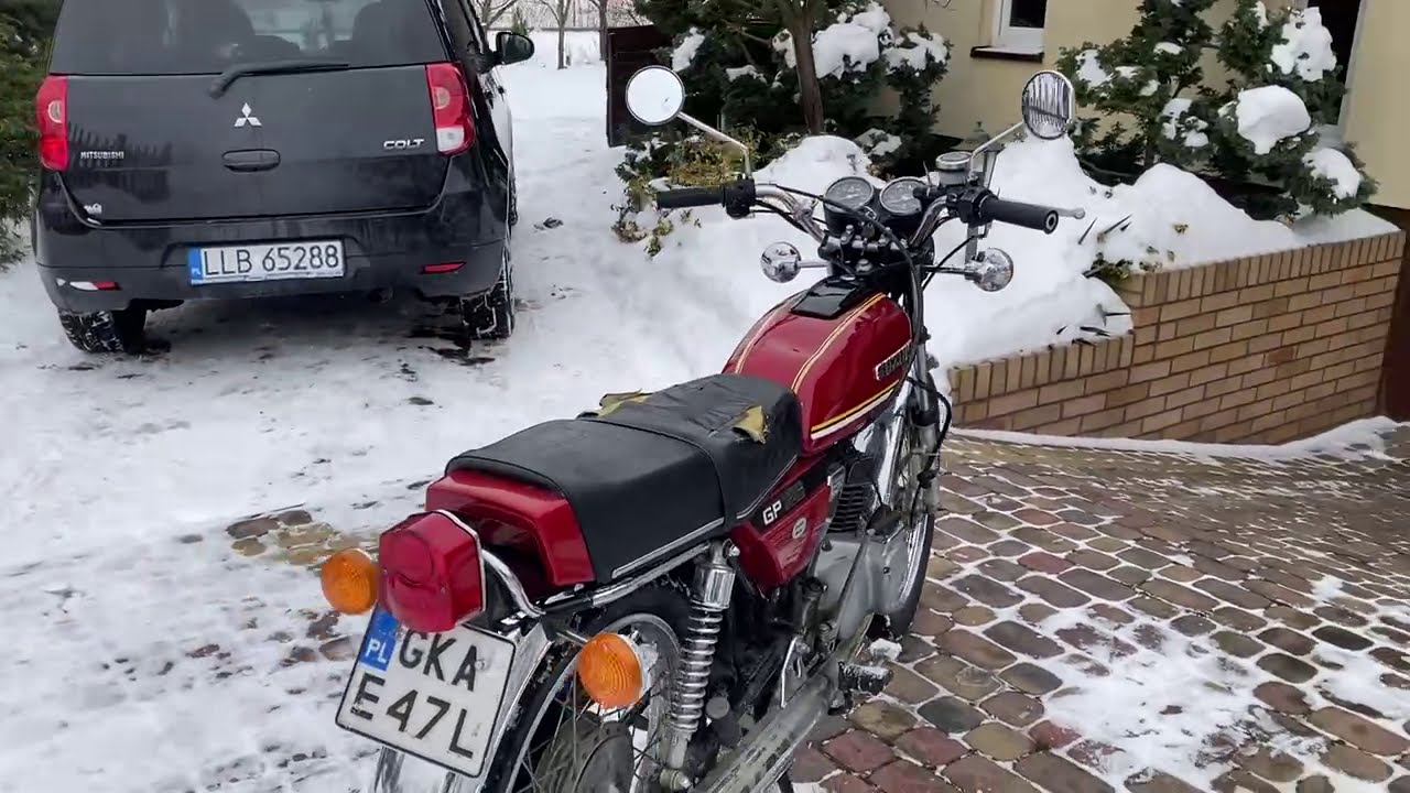 Suzuki GP 125