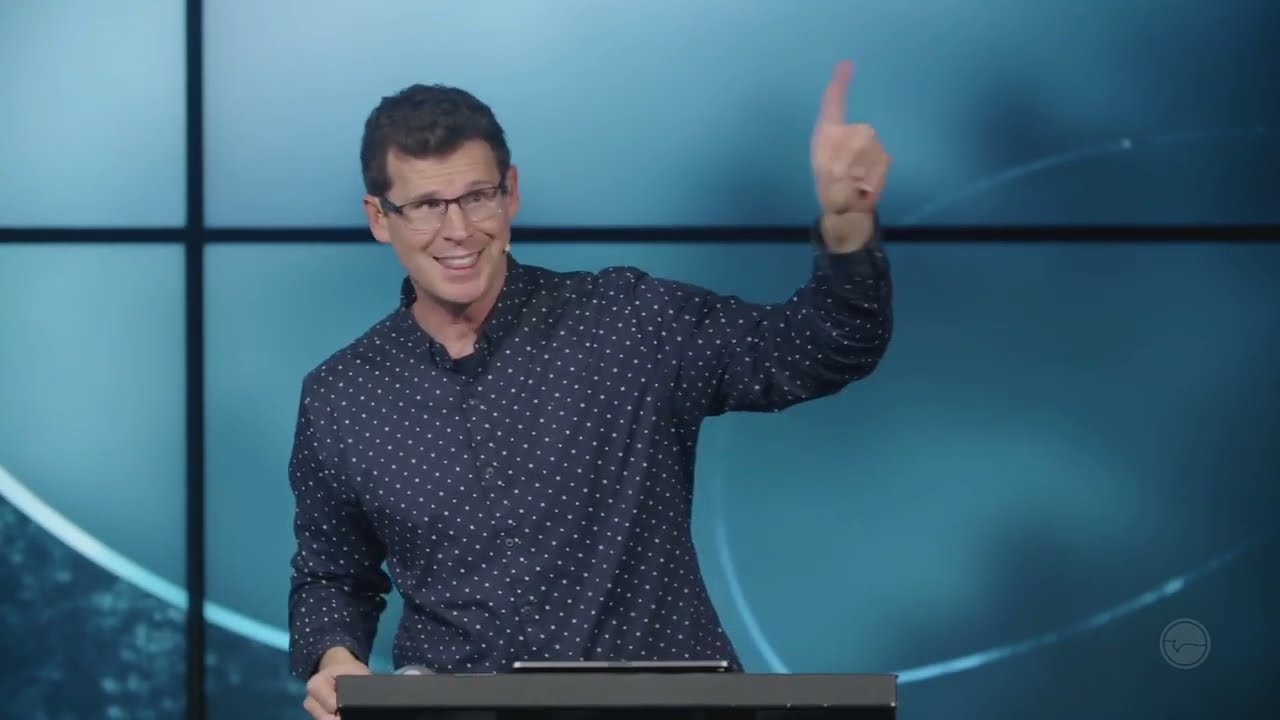 Christ Over the Crowd | Acts 26