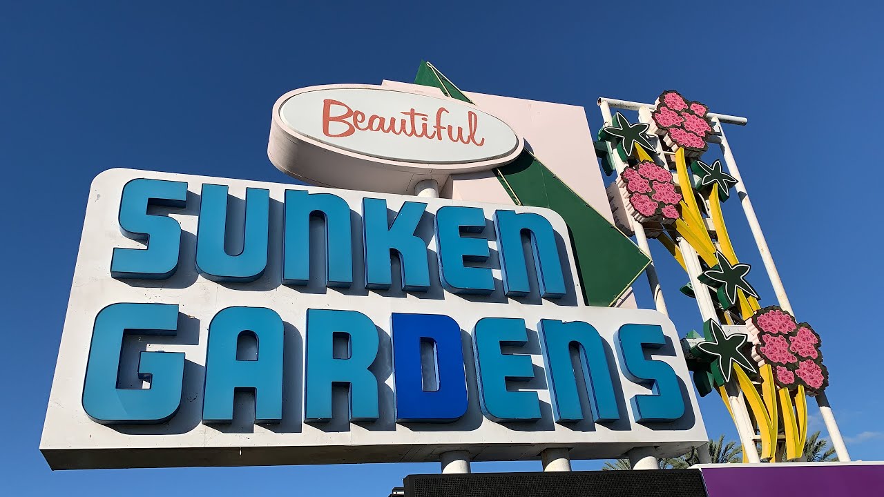 Florida Roadside Attractions - SUNKEN GARDENS of St. Petersburg - Full Tour of a BEAUTIFUL PARADISE