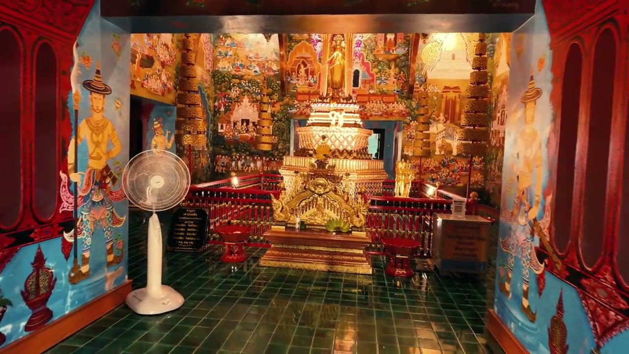CERITA Malam Perjalanan 3 Vihara termasuk Watchediluang Vihara di Chiang Mai Thailand 