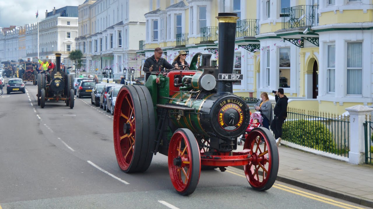 Llandudno Victorian Extravaganza 2023 and Midland Pullman HST
