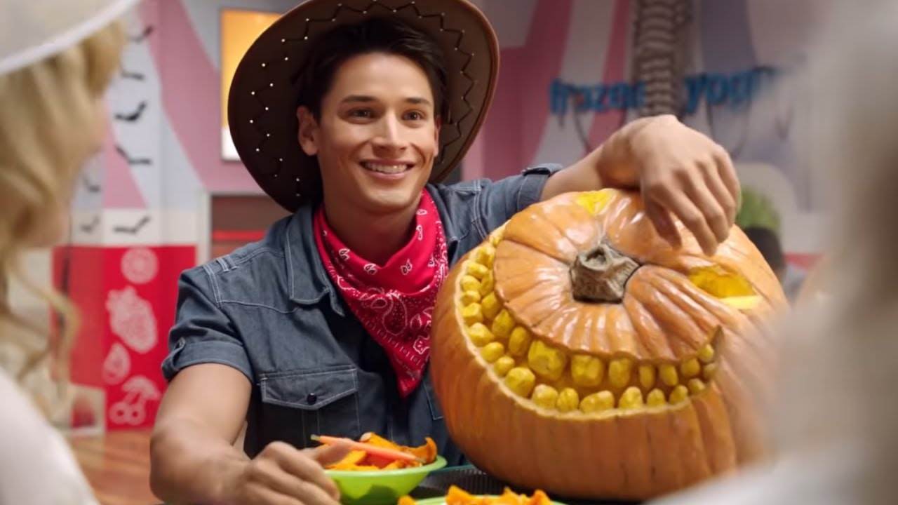 Raising Spirits | Megaforce | Full Episode | S20 | E21 | Power Rangers Official