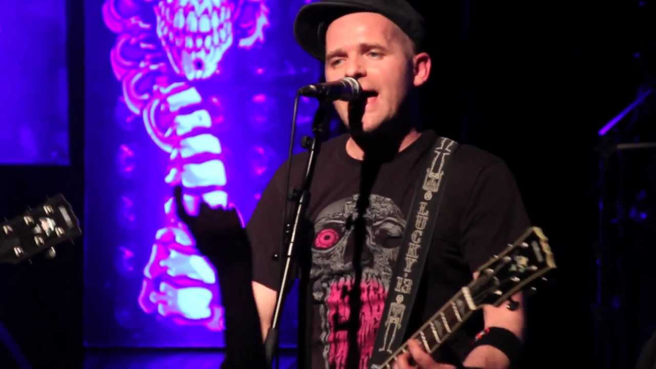 Tagada Jones - Zero de conduite - Live @La Citrouille (St-Brieuc)