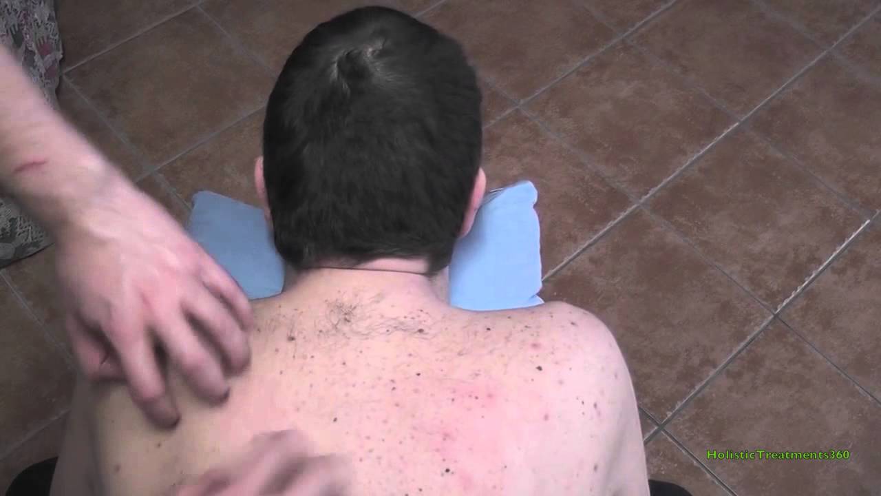 ASMR - Upper Back Scratching Session 5 - Very Relaxing
