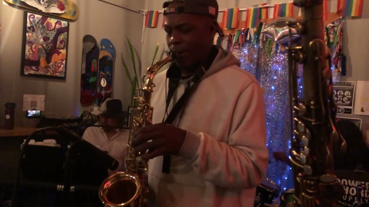 Quantum Groove Live: Epic Improv in G at Crafty Canary Walsenburg!
