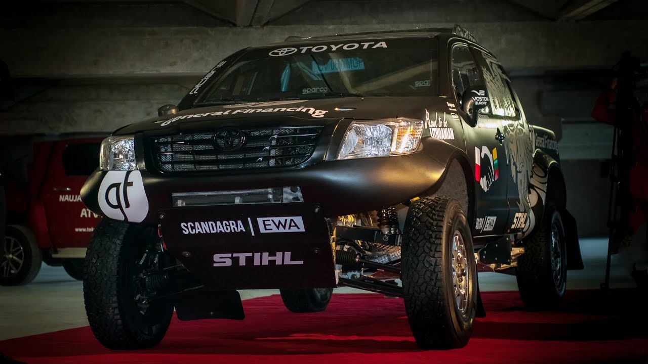 Dakar 2018: Toyota Hilux Gazoo Racing race car | Benediktas Vanagas