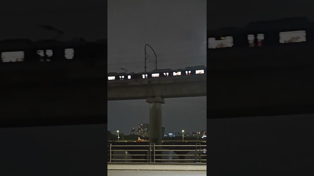 Metro #Bund Garden Metro #Sukoon #Night #Music