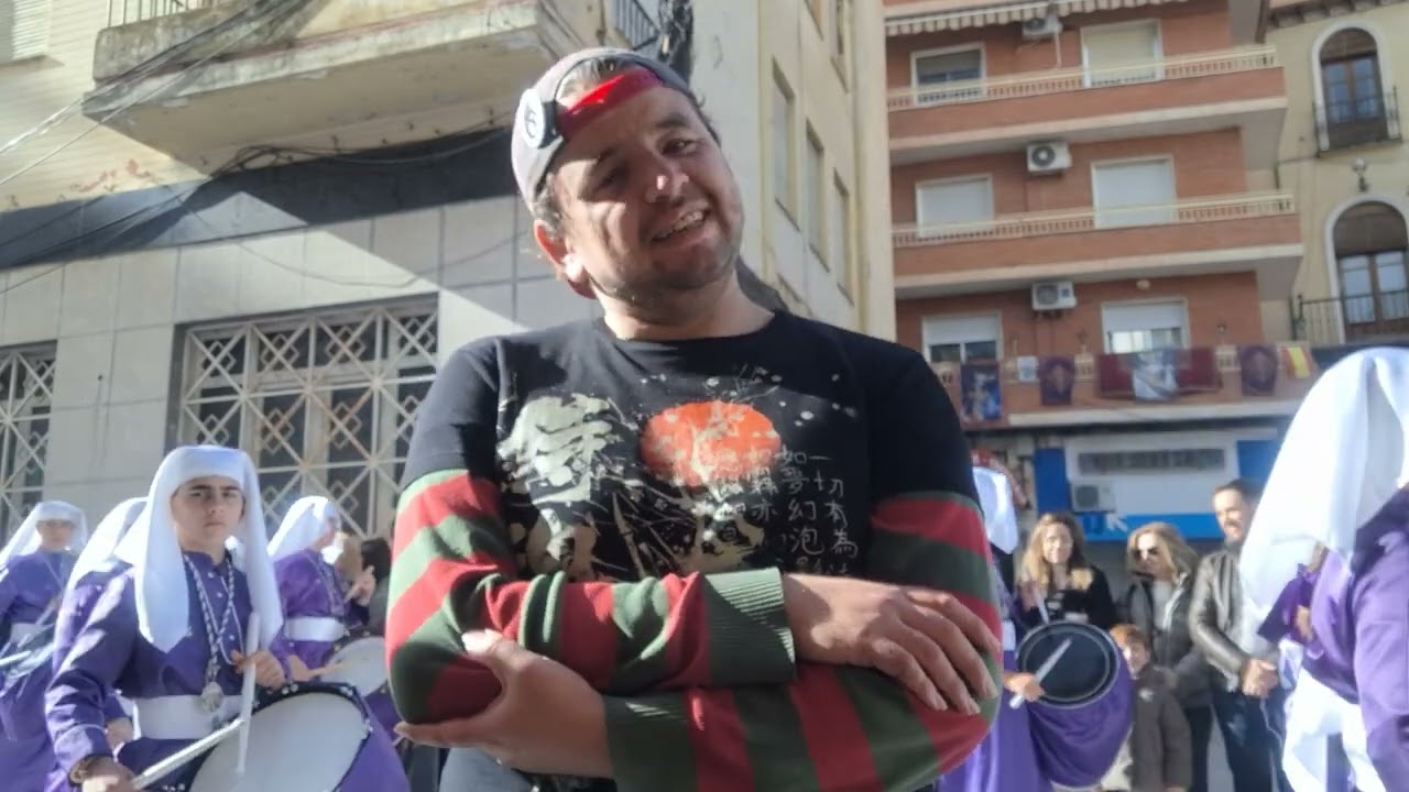 esto es lo mejor comentario de la semana santa lo Loja la plaza de arriba