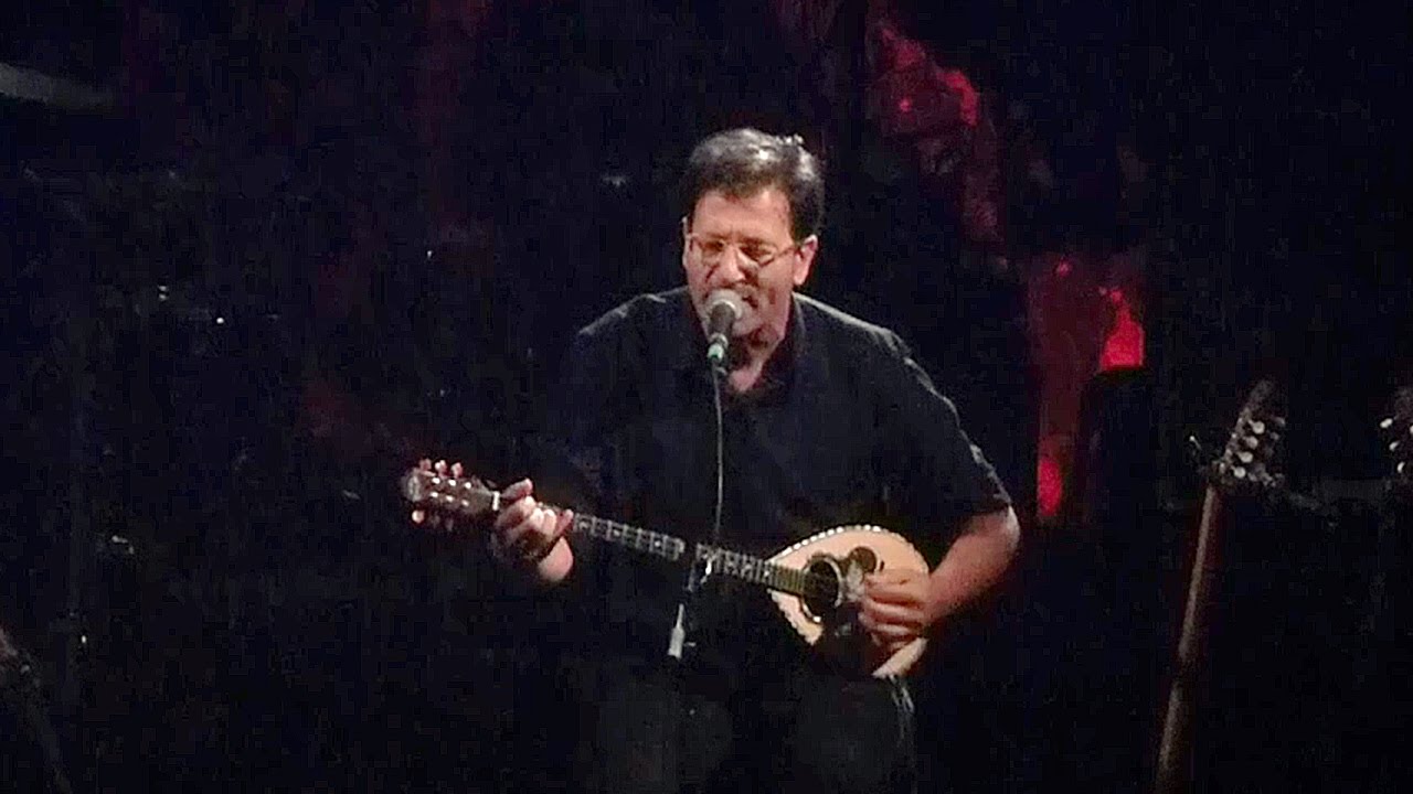 Θανάσης Παπακωνσταντίνου - Πεχλιβάνης (Θέατρο Δάσους 8/6/2016)