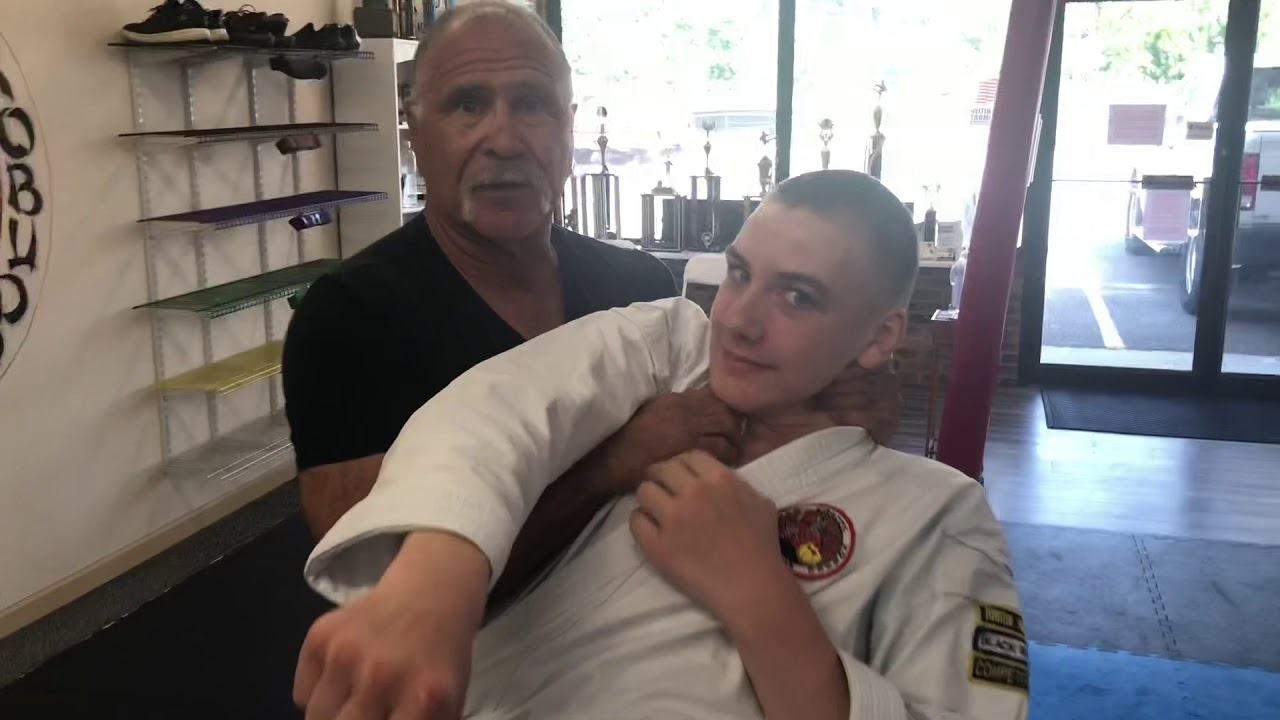 Muscle tearing and pain compliance technique