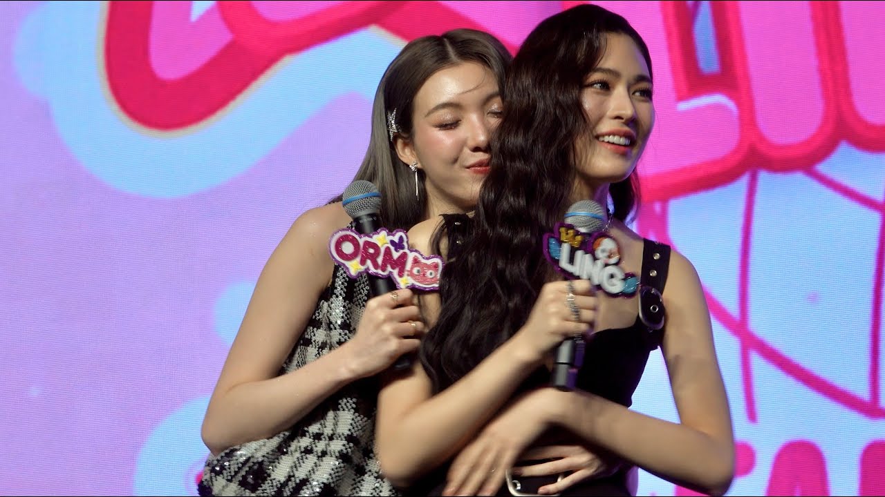 [4k fancam] LingOrm หลิงหลิง ออม - Making Taiwanese Run Bing (Lumpia)台灣潤餅 | LingOrm 1st FM in Taipei