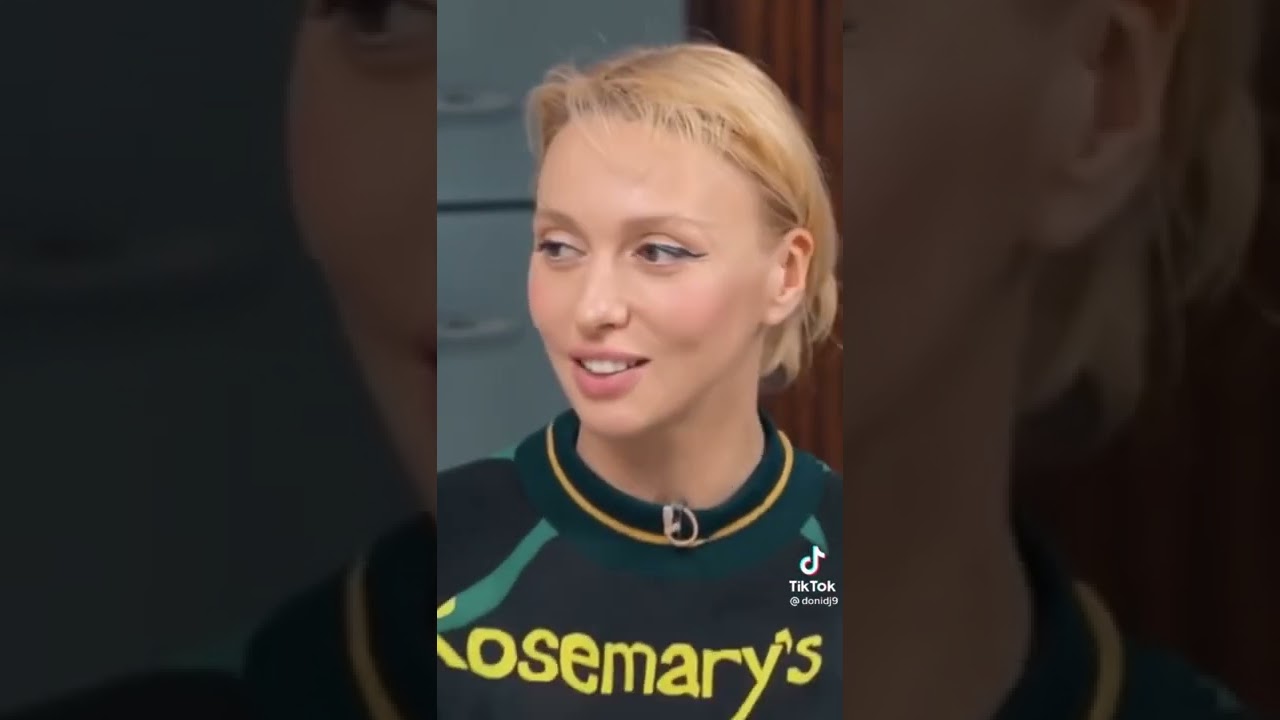 Полякова смыла макияж 💄