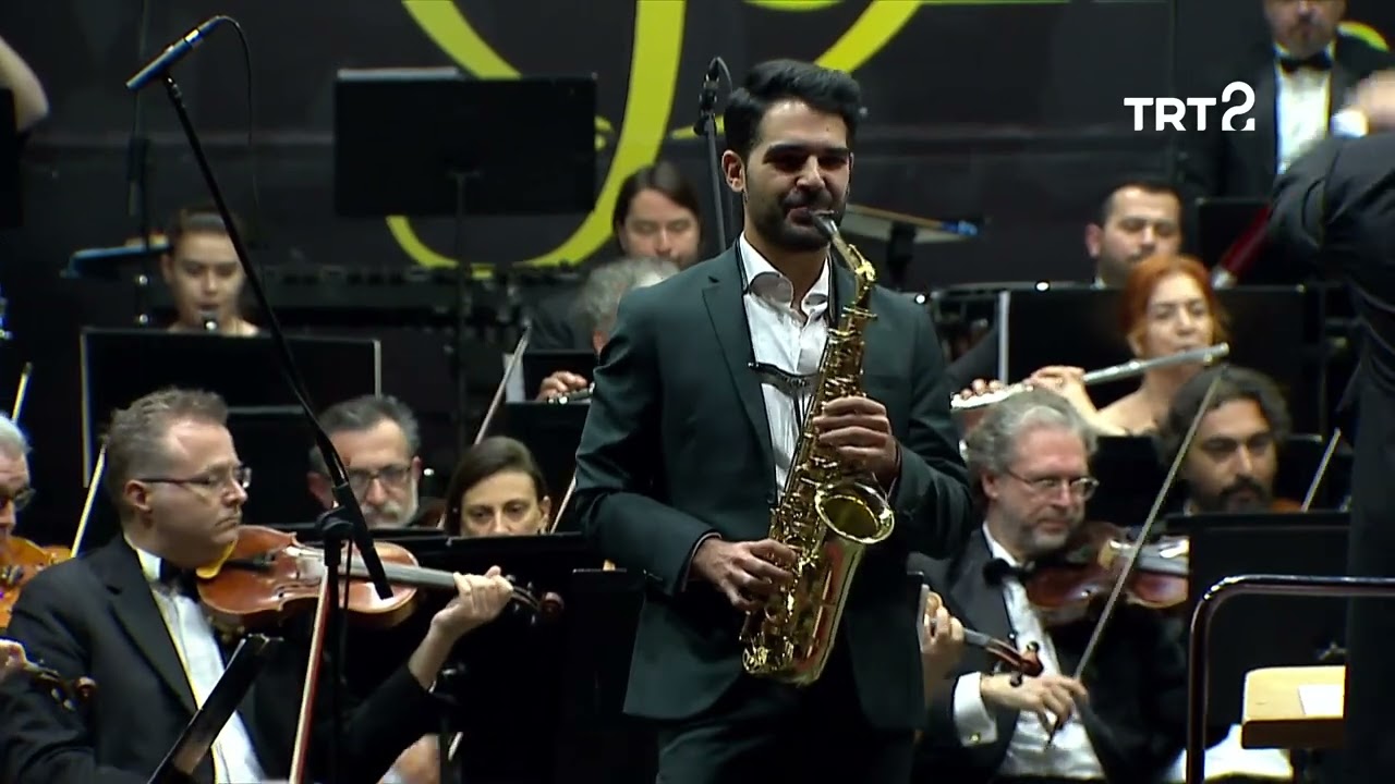 Fantasia Brillante Sur Carmen (Borne) - Manu Brazo - Çukurova State Symphony Orchestra