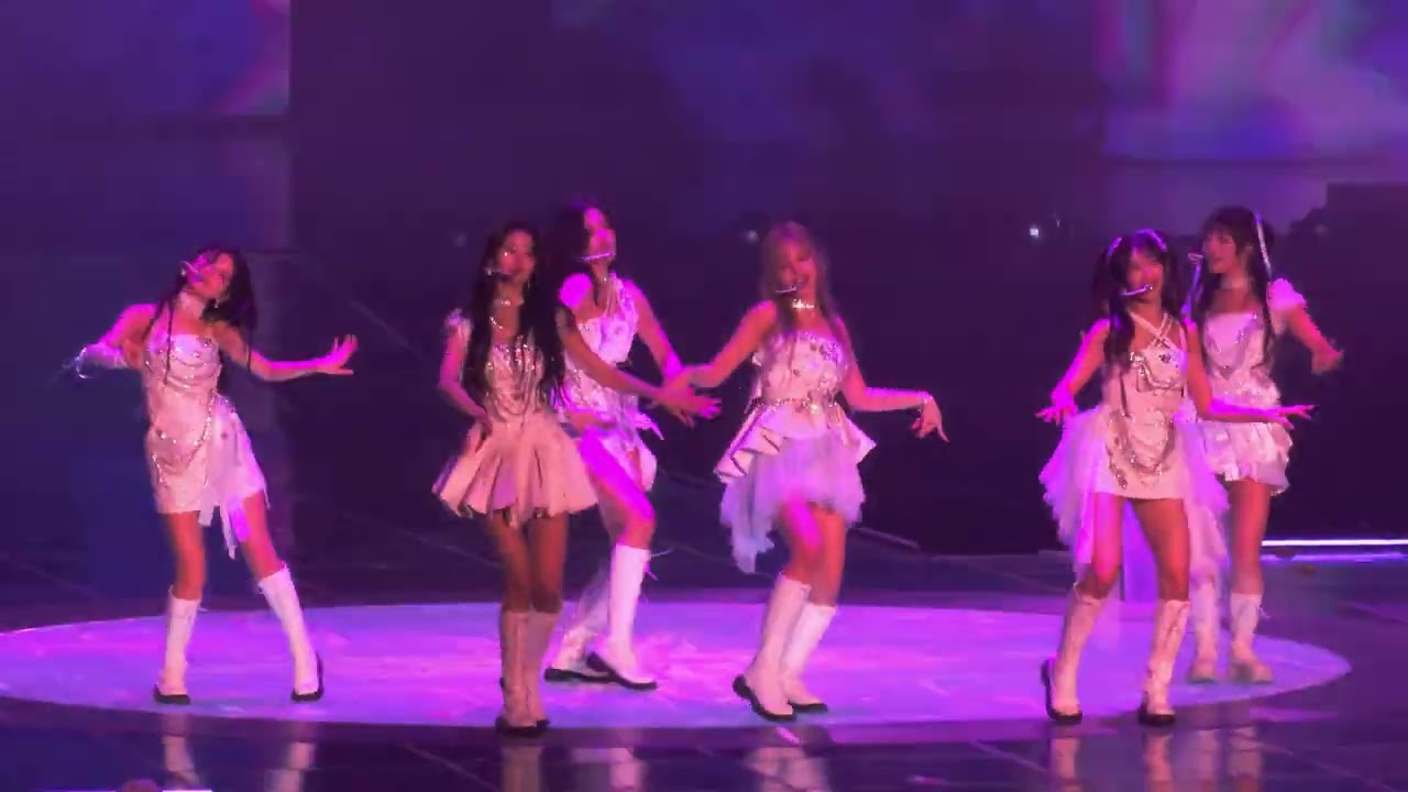[4K HDR] IVE(아이브), Holy Moly - 240810 IVE THE 1ST WORLD TOUR 'SHOW WHAT I HAVE' ENCORE