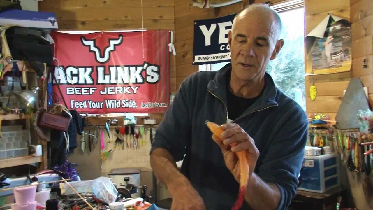 MakeLure - Advanced Mr  Whiggley fishing lure - make your own