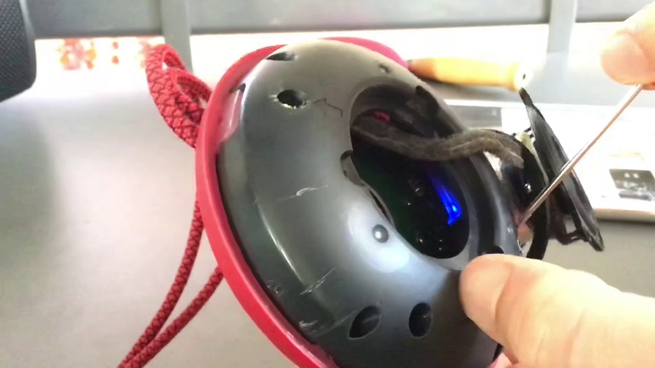 Whats inside a huawei CM51 bluetooth speaker?