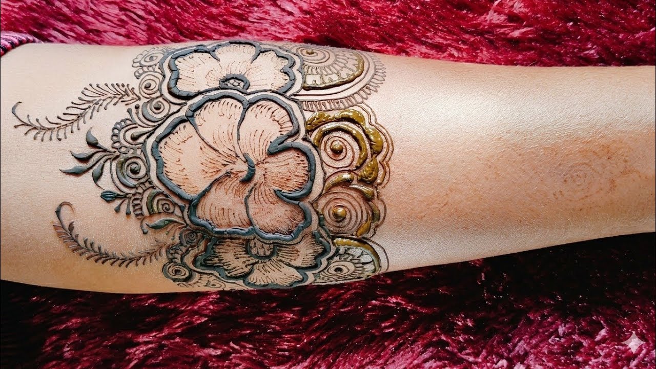 Holi Special Beautiful Floral Mehndi Design