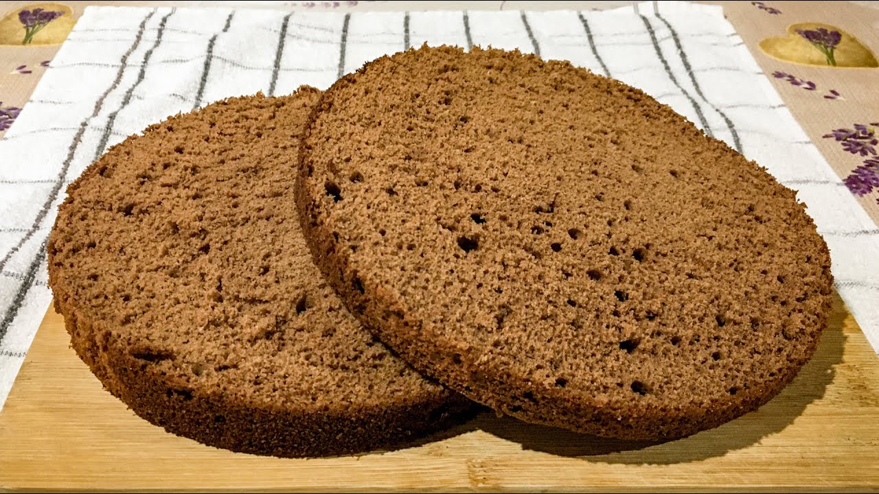 COMO FAZER PÃO DE LÓ DE CHOCOLATE COM SÓ 4 INGREDIENTES - MASSA DE BOLO PROFISSIONAL | Sonia Londero