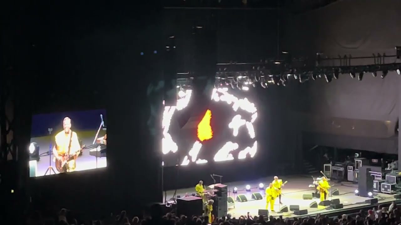 Mongoloid - Devo @ Shoreline Amphitheatre in Mt. View, CA 10/16/2025