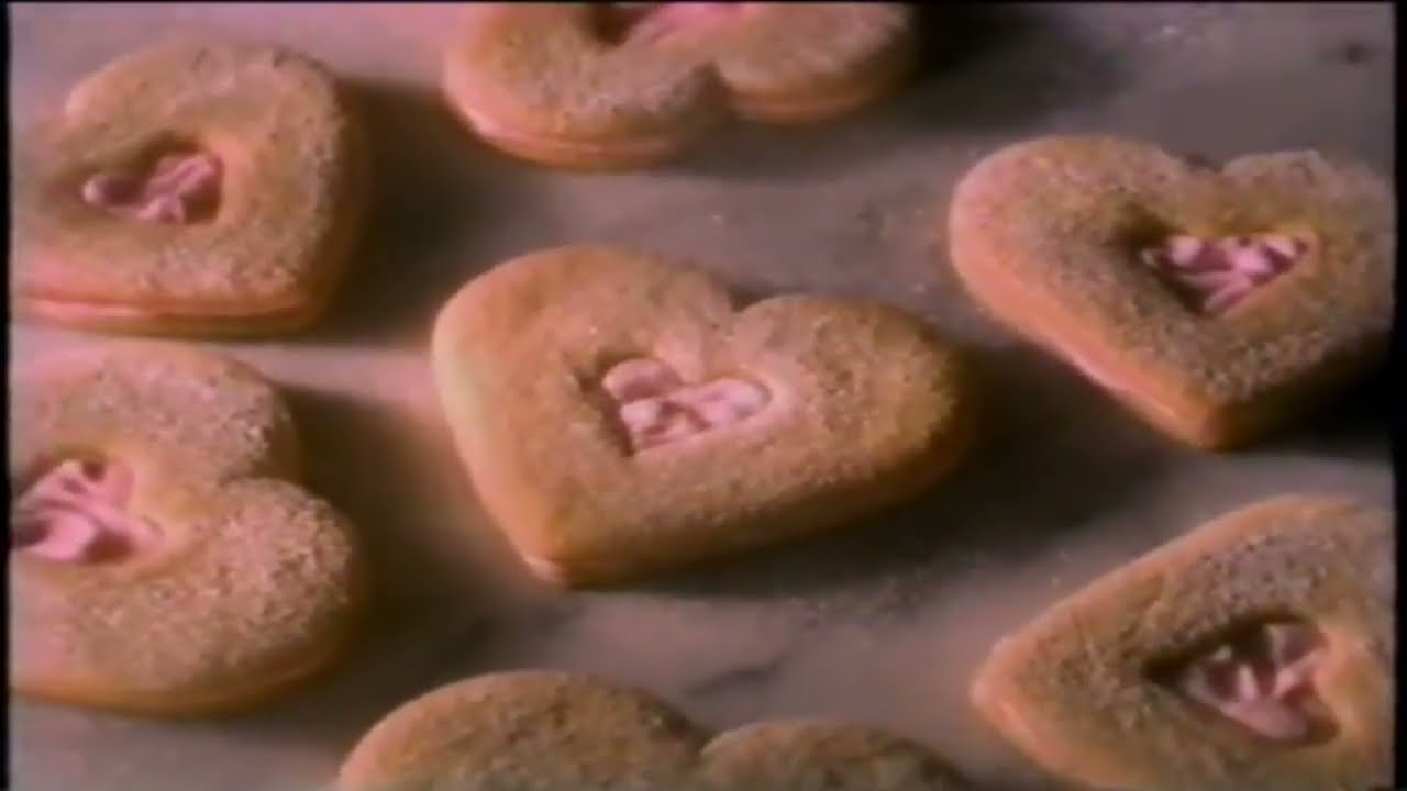 CLASSIC VINTAGE VALENTINES DAY COMMERCIALS! RETRO AD COMPILATION!