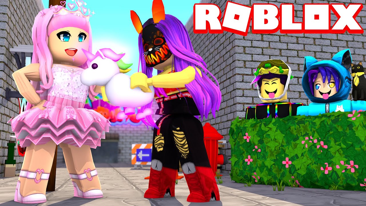 We Got REVENGE On Our SCAMMER By Using A Trick As LEAH ASHE | Roblox Scam Master Ep 35